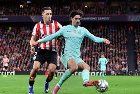 北京国安在2025年足协杯夺冠，五冠登顶，与上海海港同获亚冠资格，但亚冠表现惨淡，中超差距明显。